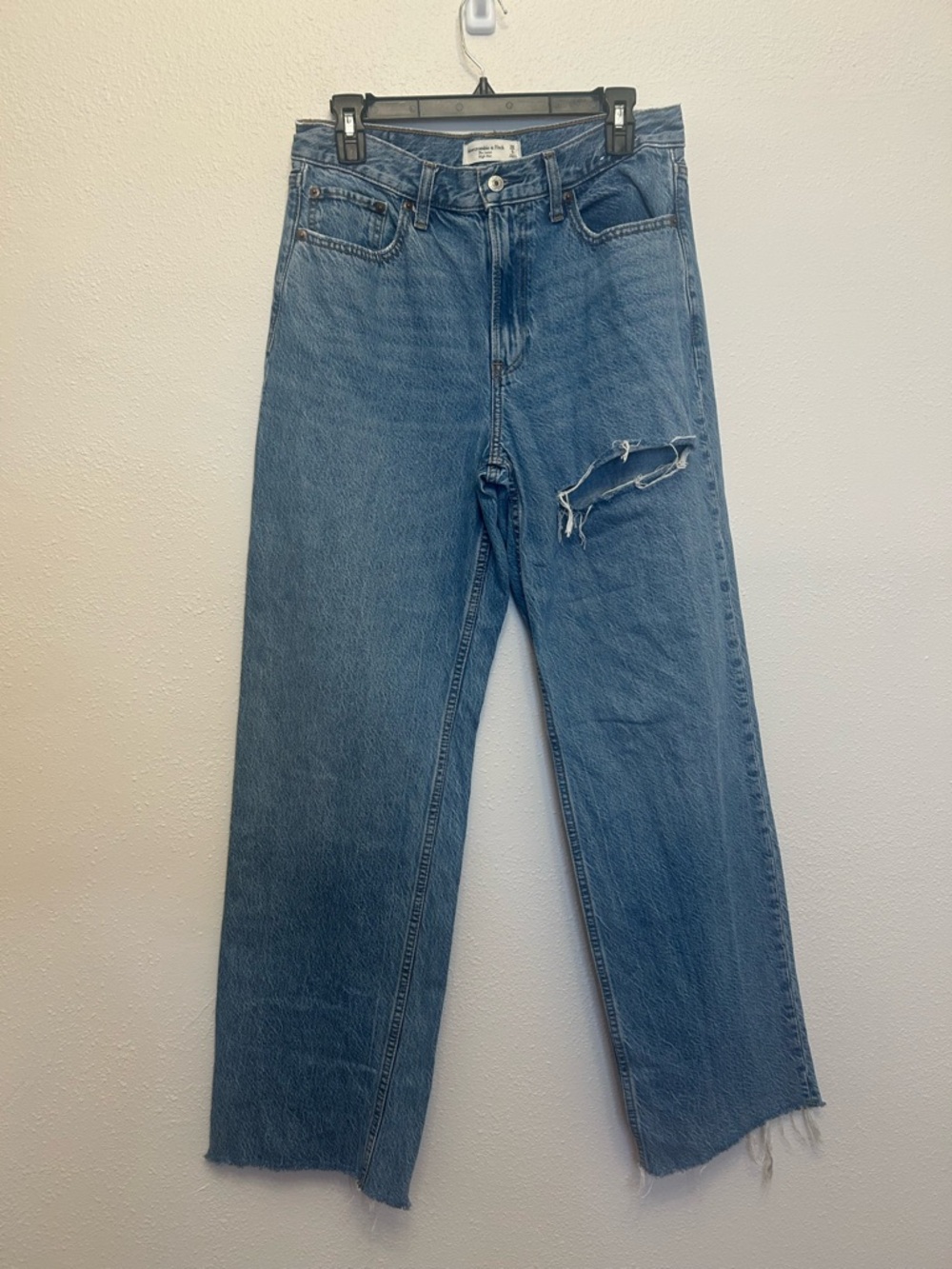 Abercrombie & Fitch Distressed Busted Leg The Loose High Rise Jeans